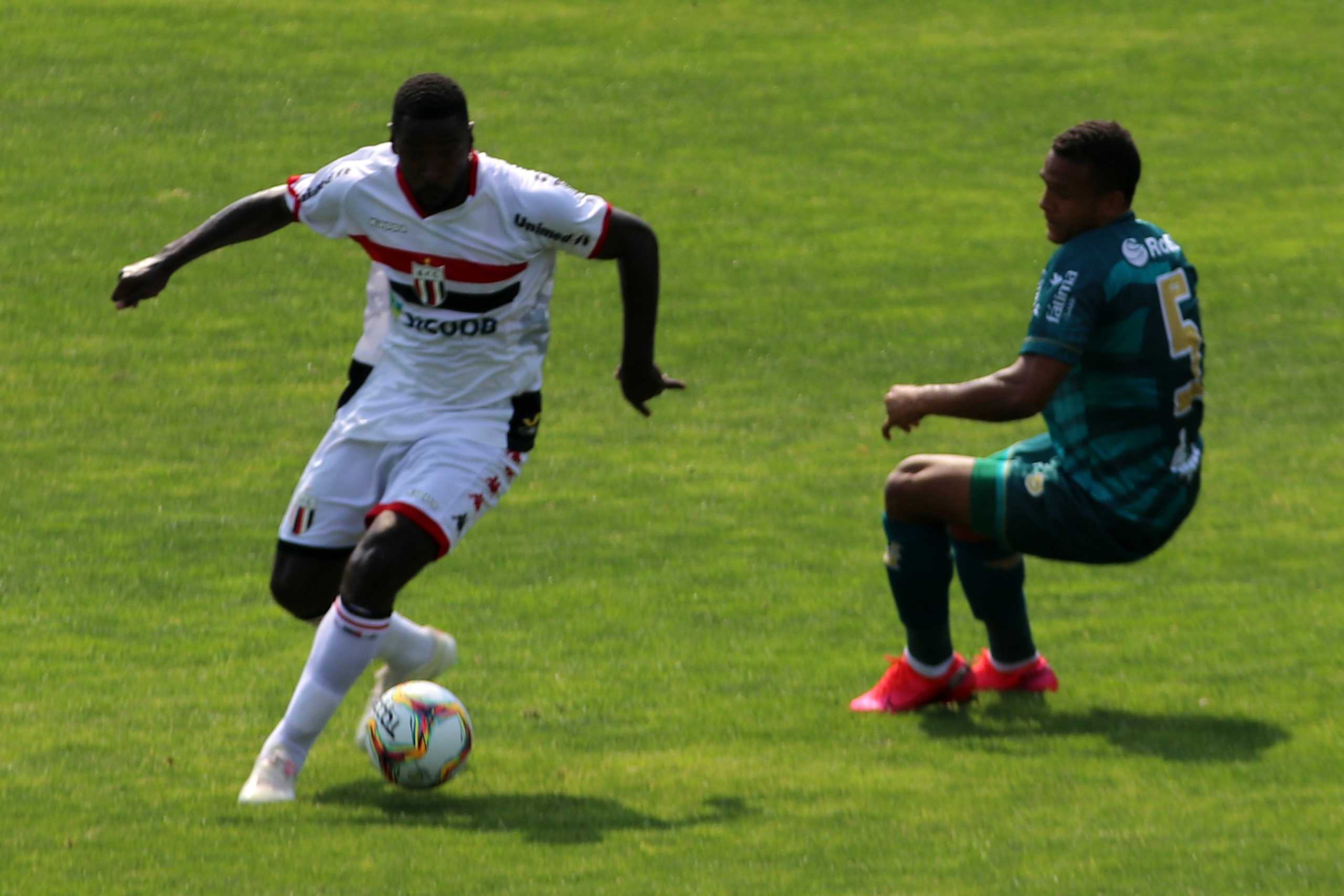botafogo Técnico do Botafogo relaciona 23 jogadores para enfrentar o Juventude
