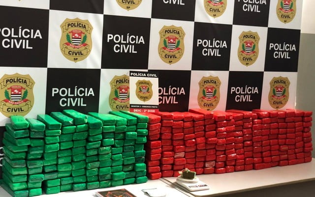 63BF7AAB-E89E-4919-A13C-0707AF5CBBE9