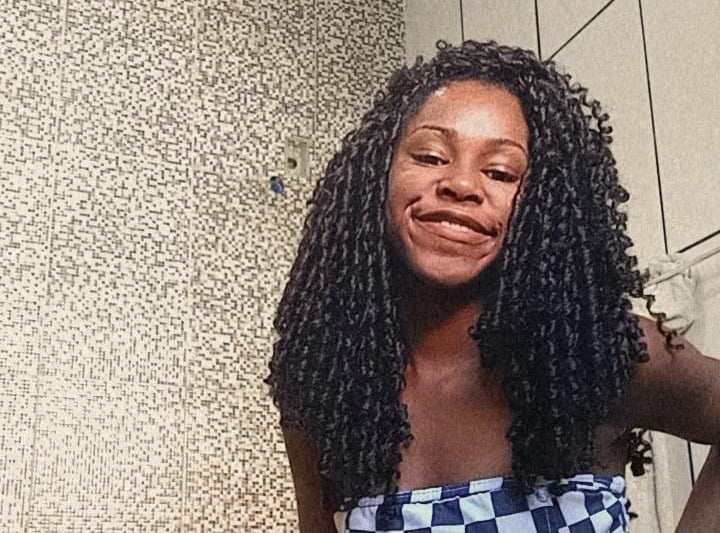 9AFB50D8-FD62-478E-909F-4367CD974DAF