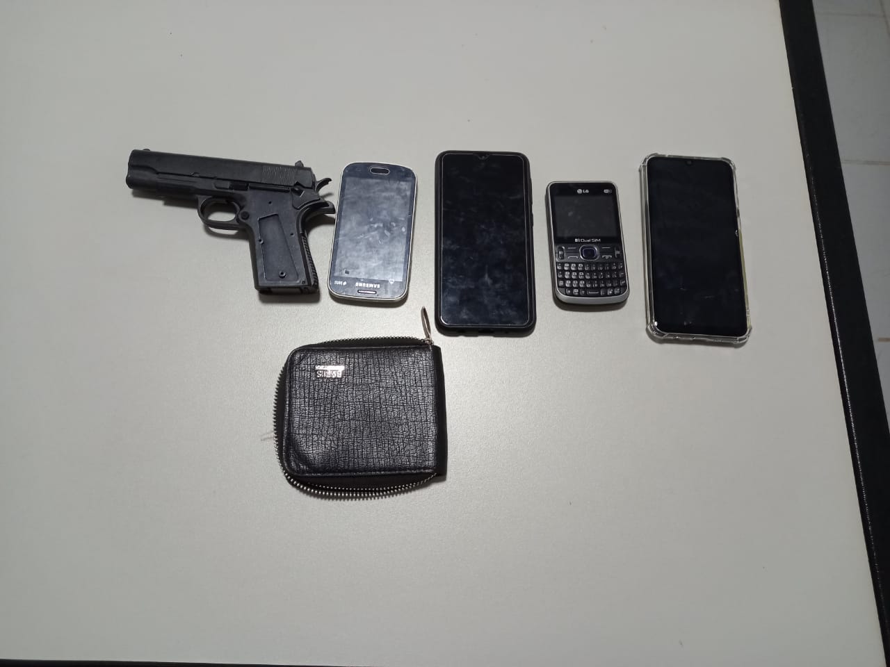 F8930E2E-167C-4E04-8C1C-EAEE2F68B3D3