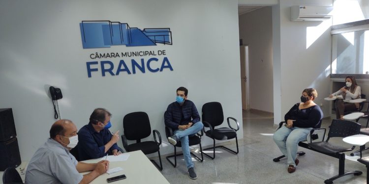 frente_parlamentar_coronavirus-750x375