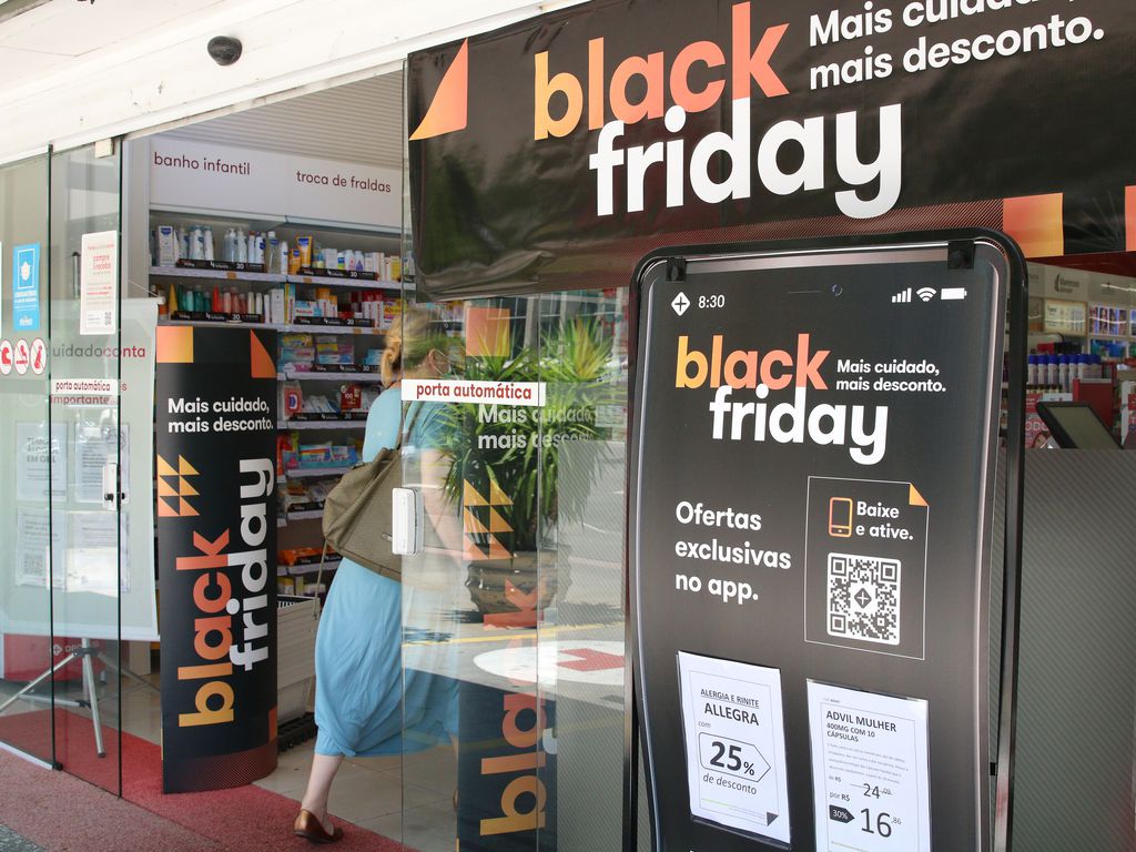 Black Friday: atrasos e falta de descontos lideram queixas no X, ex-Twitter