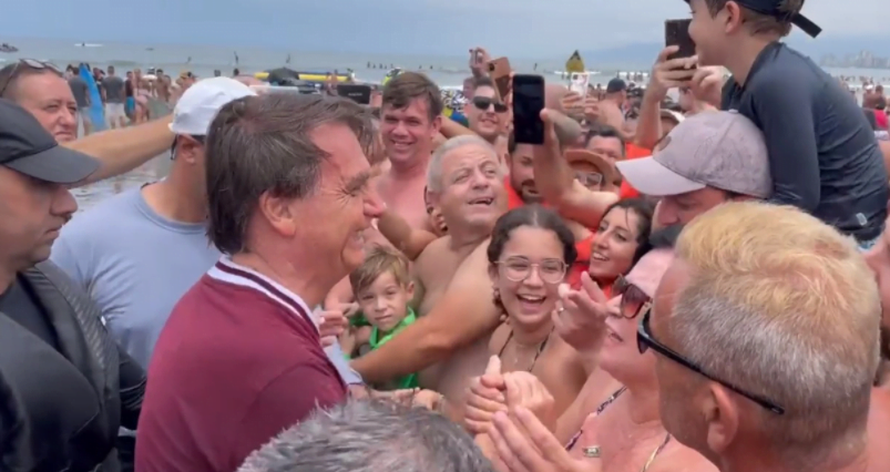 bolsonaro praia grande