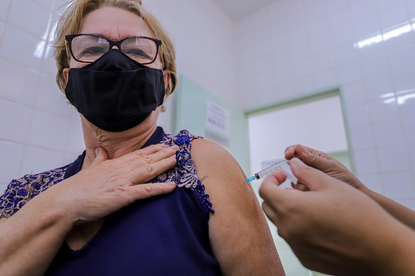 2021_08_17_vacinacao-_foto_guilherme_sircili_14