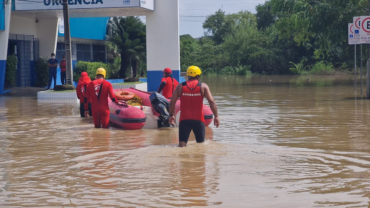 Corpo de um homem foi resgatado no Rio Pardo em Cajuru