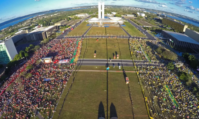 intolerância política