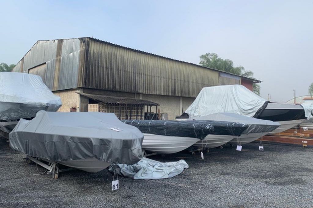 embarcações de luxo