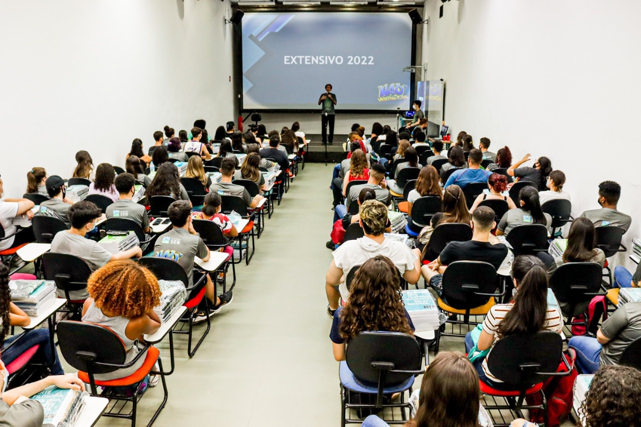 FIL tem espaço voltado aos vestibulandos