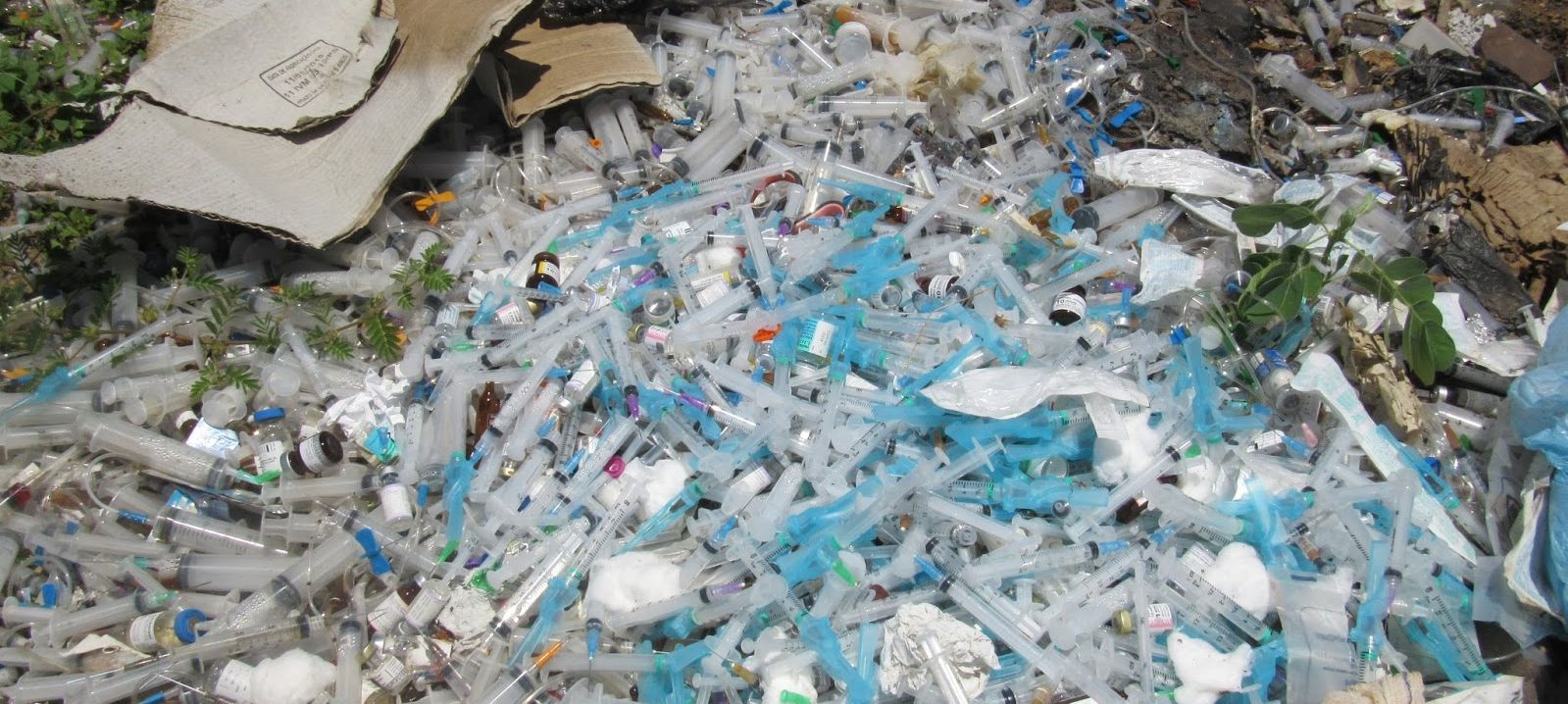 lixo-hospitalar-seringa