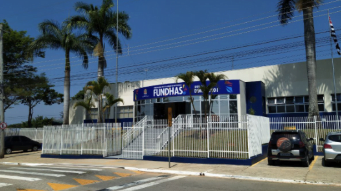 OK FUNDHAS FACHADA 01