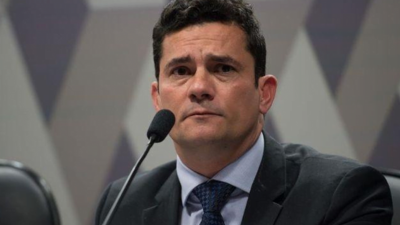 ok SERGIO MORO 01