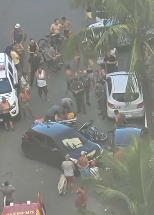 Bandidos são atropelados por vítima