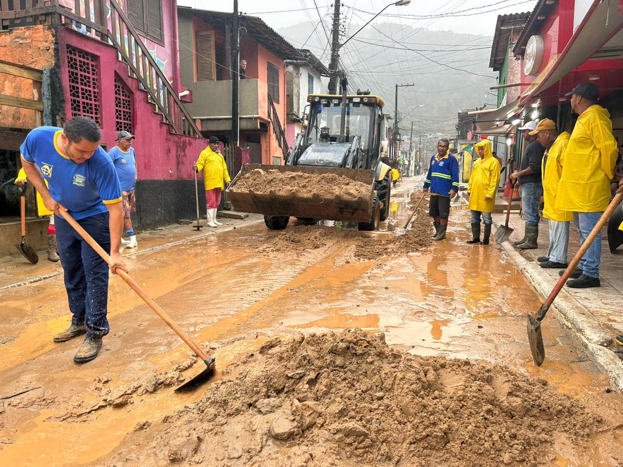limpeza ruas vila sahy são sebastião