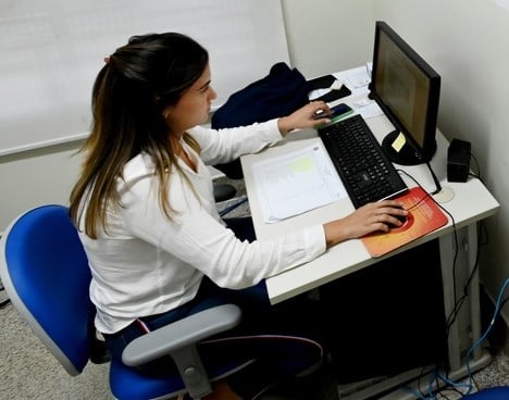 Cursos gratuitos oferecem formações de auxiliar administrativo e de copeira em Campinas