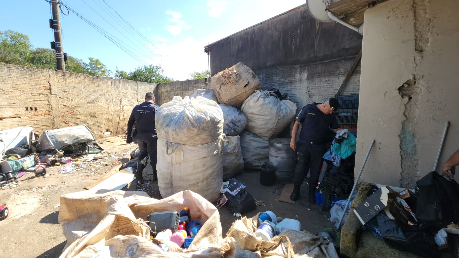 Operação para coibir receptação de fios de cobre fiscaliza estabelecimentos em Limeira 1