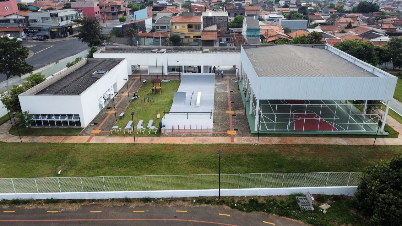 Aulas gratuitas de defesa pessoal e artes marciais estão disponíveis em Sumaré Aulas gratuitas de defesa pessoal e artes marciais estão disponíveis em Sumaré