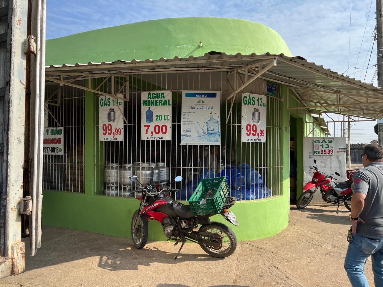 Polícia apreende mais de 300 botijões de gás clandestinos em Campinas