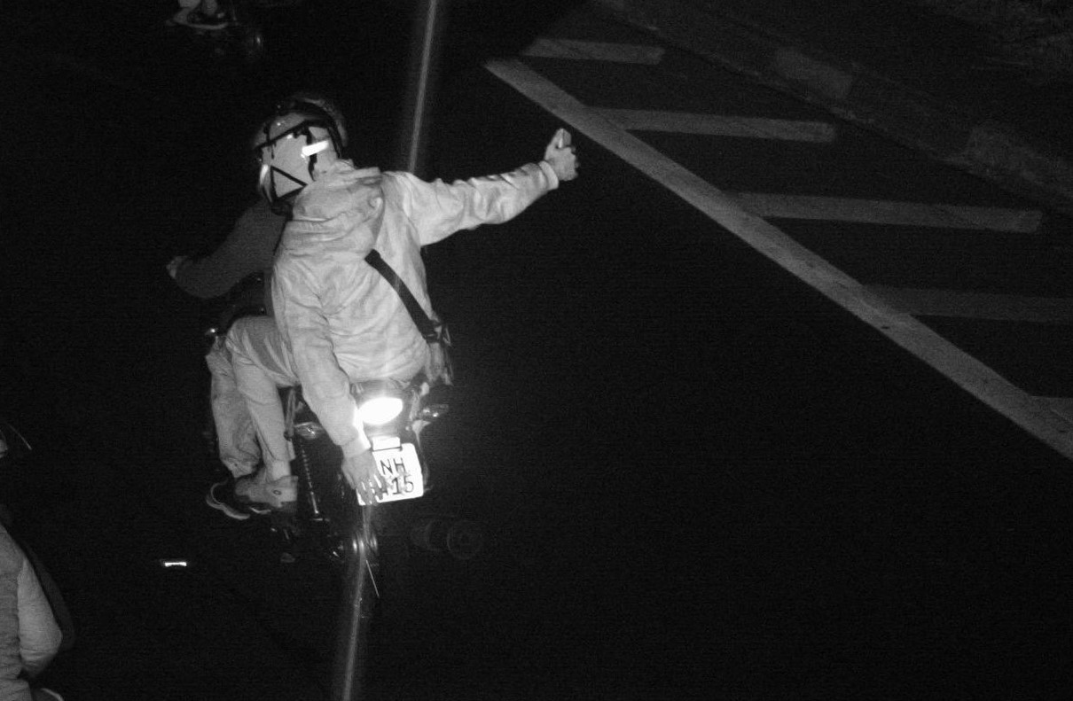 Durante 'rolezinho' noturno em Campinas radares registram 60 multas em avenida Quatro pessoas são indiciadas por 'rolezinho' de motos