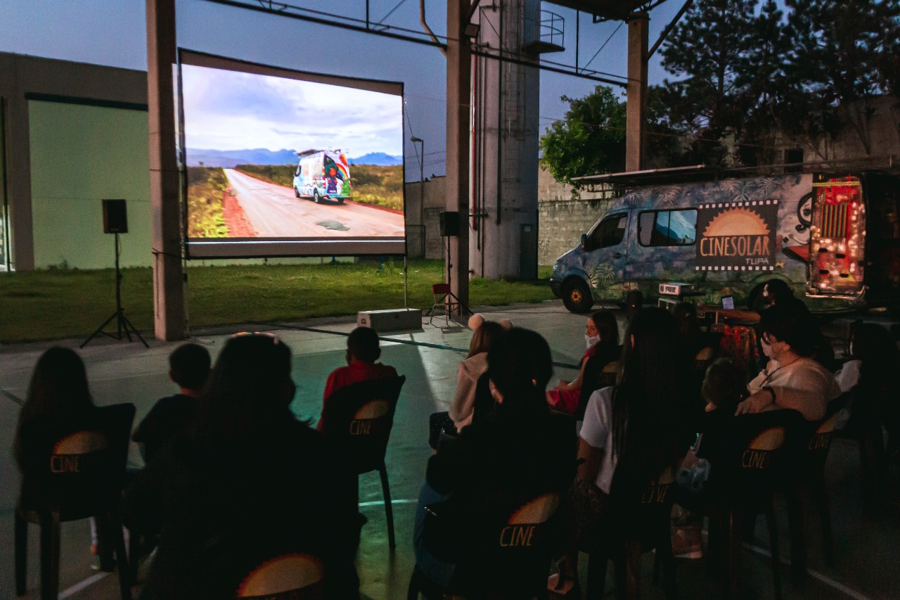 Cinema itinerante chega a Campinas com sessões gratuitas Cinema itinerante chega a Campinas com sessões gratuitas
