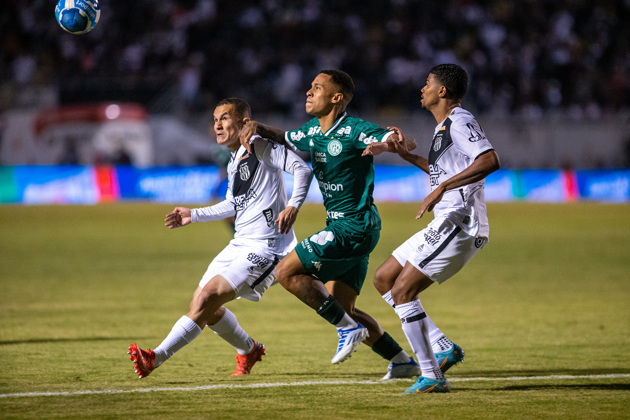 Guarani joga mal, e perde pela primeira vez na volta de Umberto Louzer