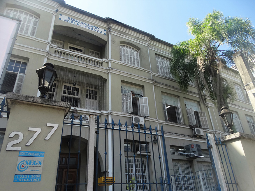 Bazar-do-Educandario-Analia-Franco-reabre-neste-final-de-semana-dias-9-e-10