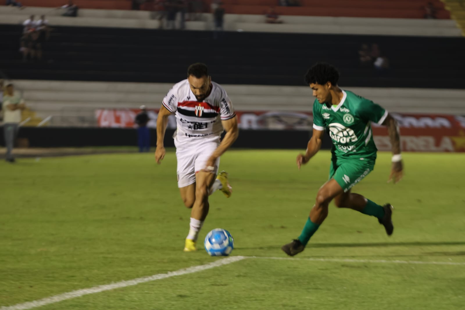 Botafogo perde em casa para a Chapecoense