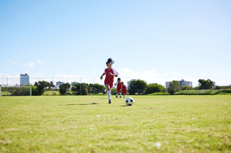 Inscrições abertas! Aulas gratuitas de futebol para crianças e