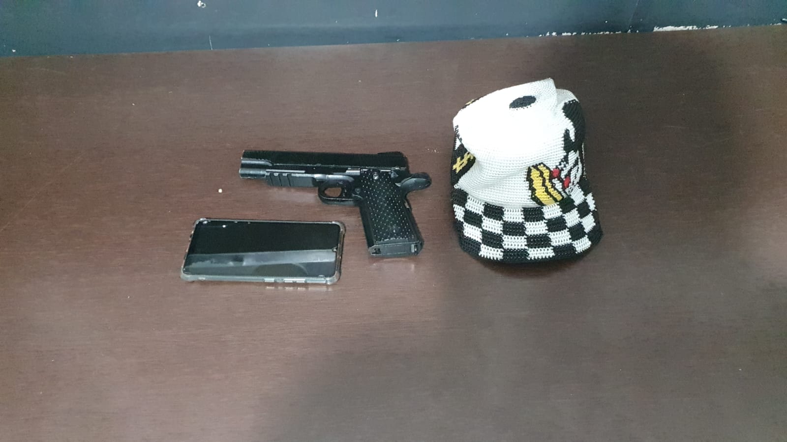 Homem é roubado em ponto de ônibus em Hortolândia Homem é roubado em ponto de ônibus em Hortolândia