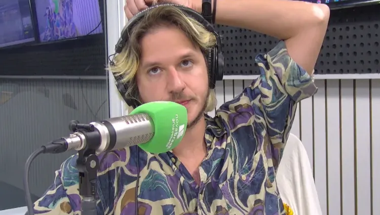 Rubel relembra opinião sobre sertanejo antes de gravar ‘Medo Bobo’