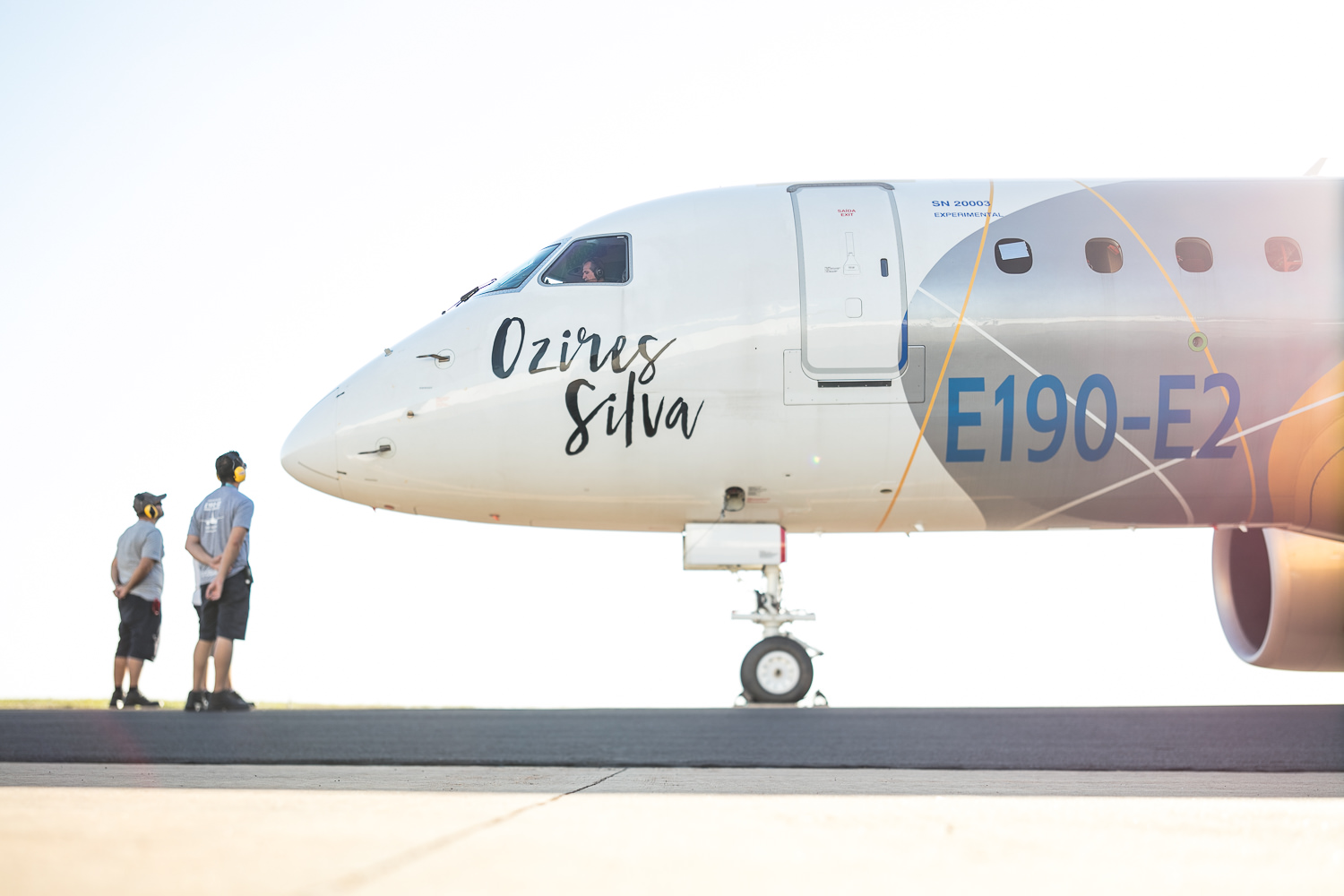 E190-E2_gpx_ozires silva_Adrien daste 05 embraer estágios