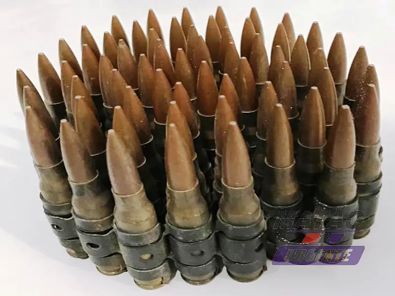 Matão Inquilina descobre arsenal no forro de casa