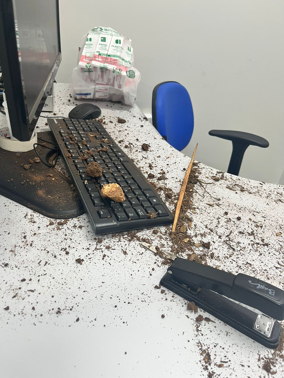 Atendimento é suspenso após vandalismo em UBS de Itupeva Atendimento é suspenso após vandalismo em UBS de Itupeva