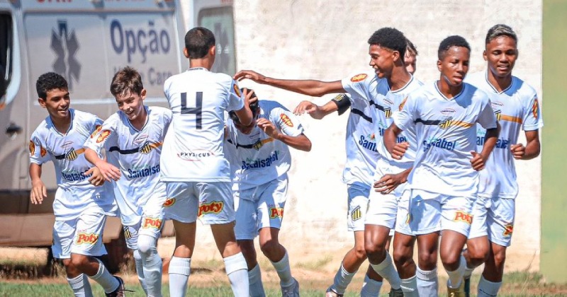 Sub-17 do Grêmio Novorizontino vence mais uma e entra na zona de