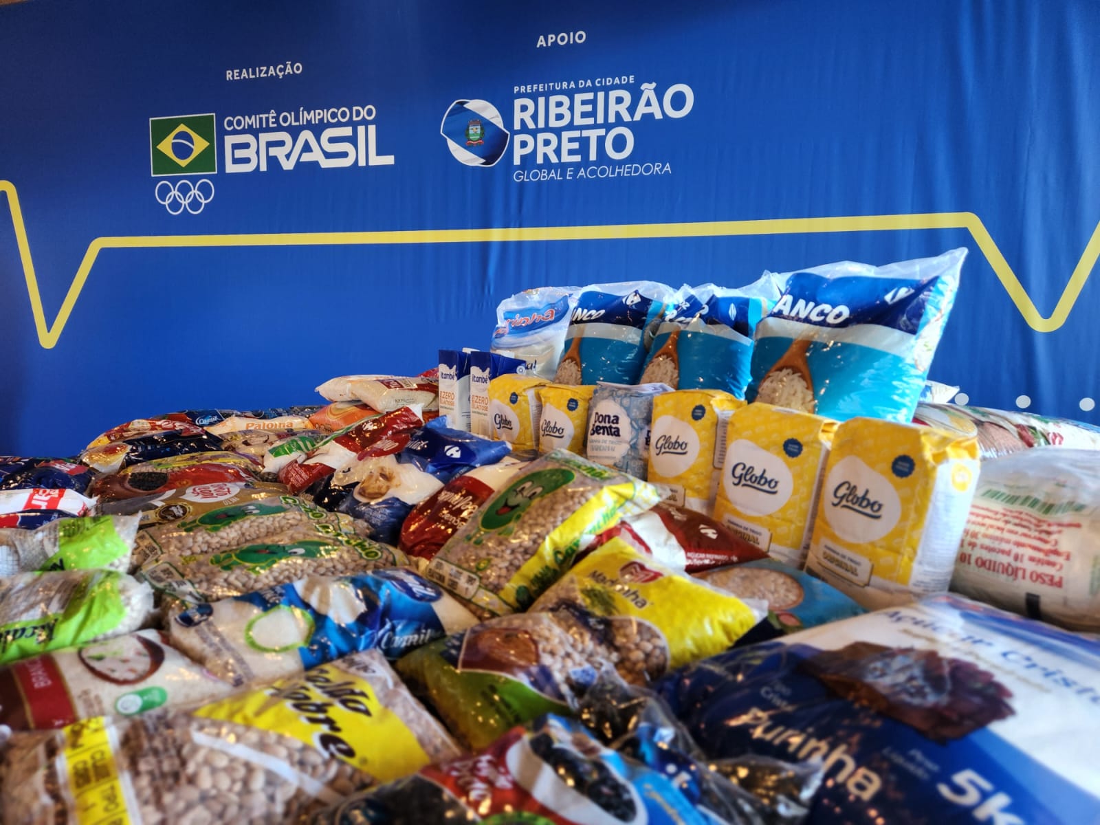 Jogos da Juventude: Delegações doam 1,7 toneladas de alimentos