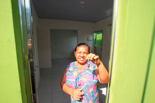 Foto - PG beneficiará 1.300 famílias com investimento de R$ 7 milhões no programa Casa Digna