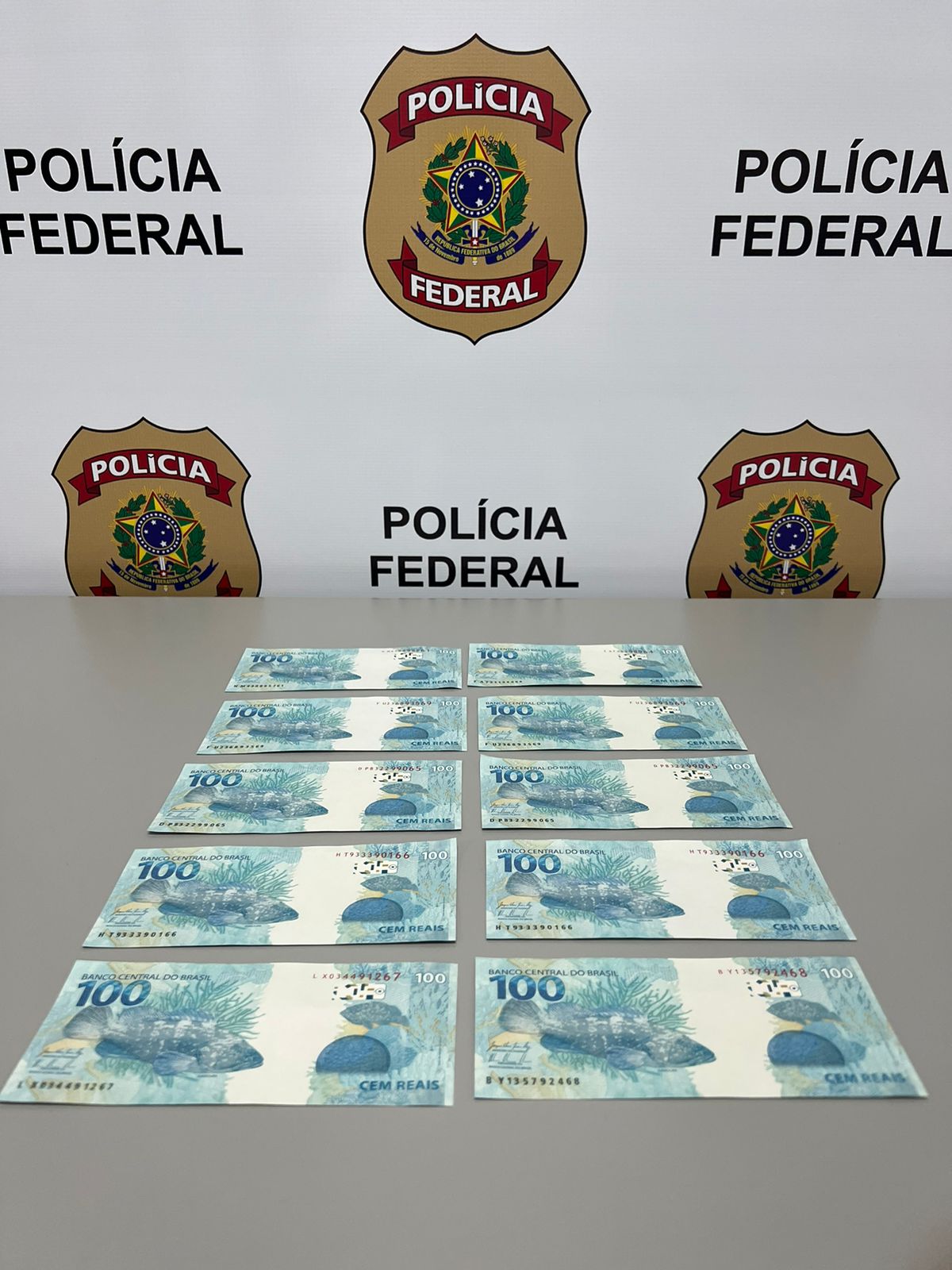 Homem é preso com mil reais em notas falsas em São José dos Campos