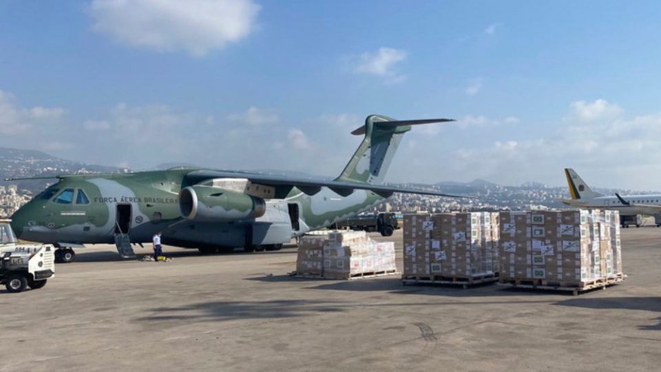 resgate-brasileiros-kc-390-foto-fab-960x540-1