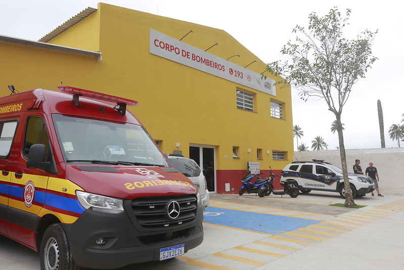 52427783573_6a492ac87a_c