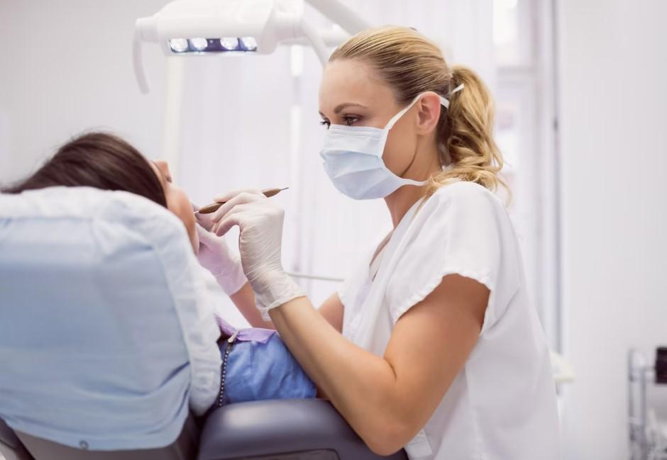 Prótese dentária Ribeirão inicia tratamento para receber prótese dentária de mais de cem pacientes