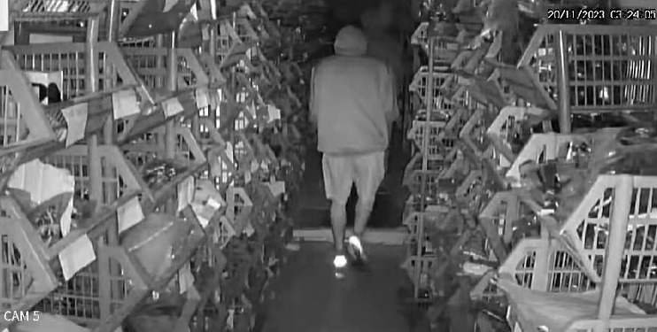 loja furtada pela terceira vez em sjc