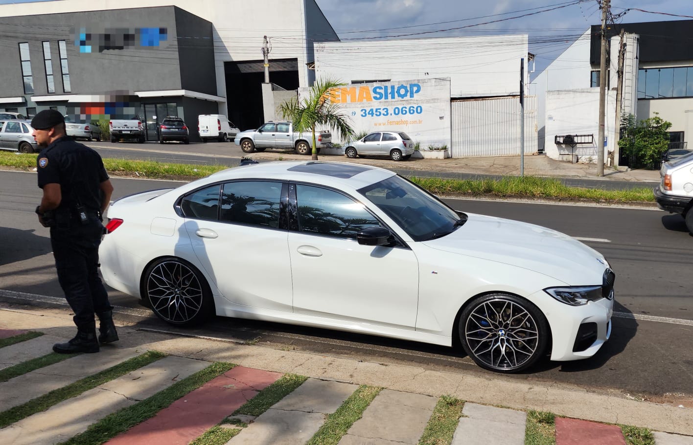 Guarda flagra racha com BMWs em Limeira