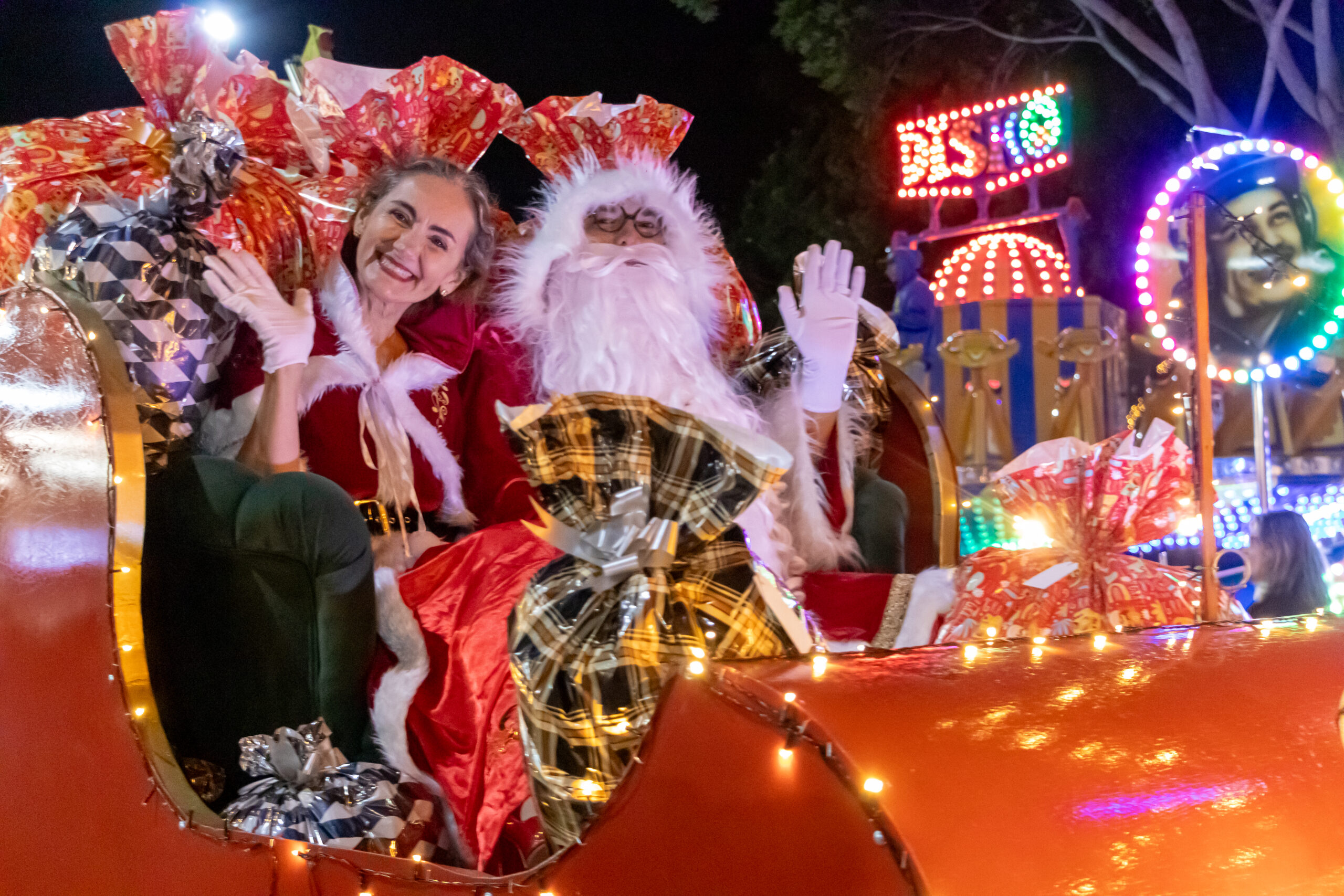 Natal das Luzes, Flores e Sabores ocorre no Parque da Expoflora em Holambra