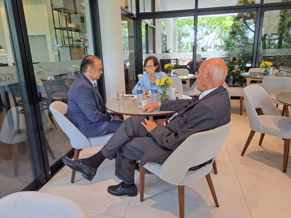 WhatsApp Image 2023-12-14 at 08.25.34