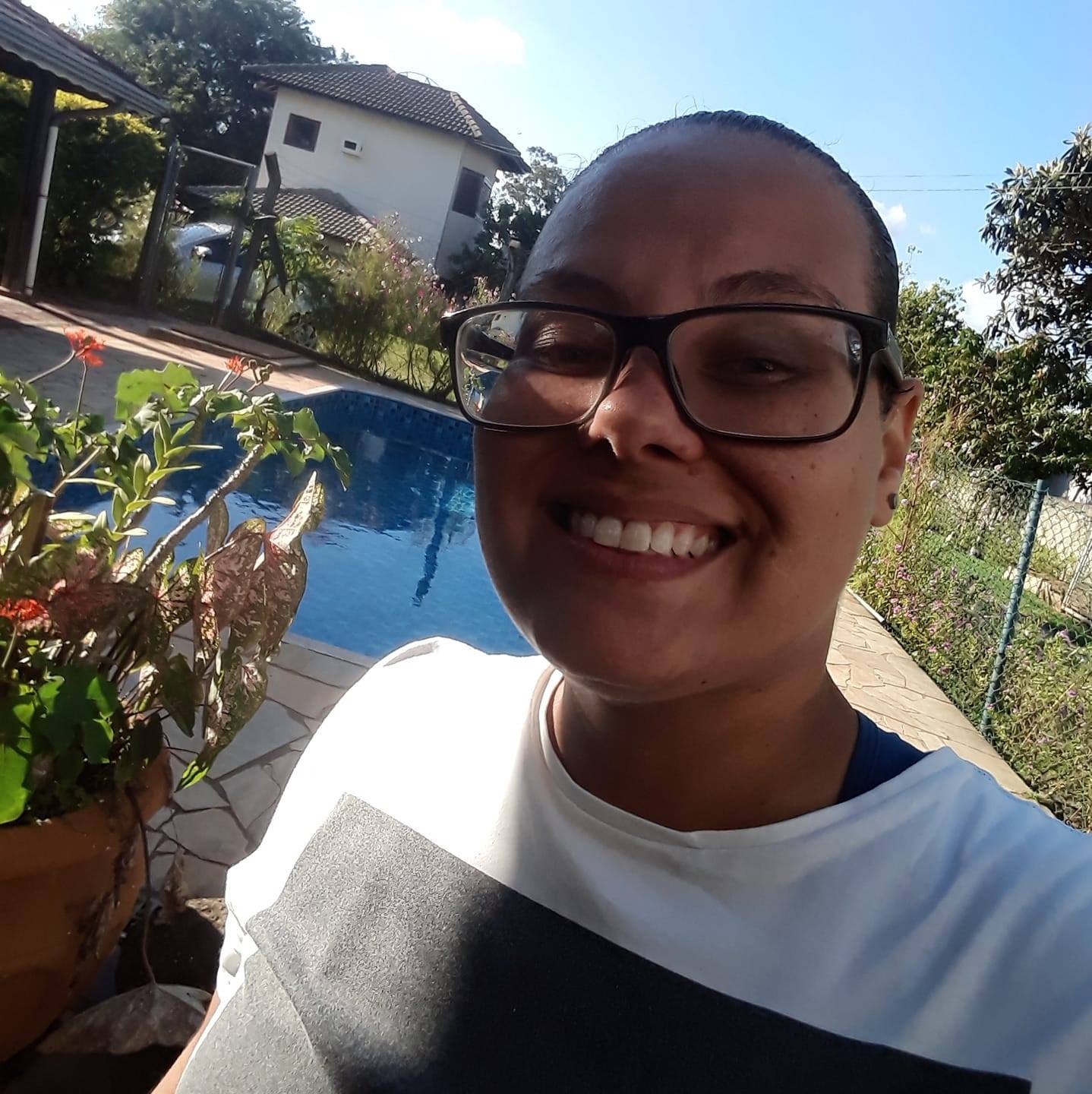 Trabalhadora é morta durante discussão de caminhoneiros em Vinhedo Trabalhadora é morta durante discussão de caminhoneiros em Vinhedo