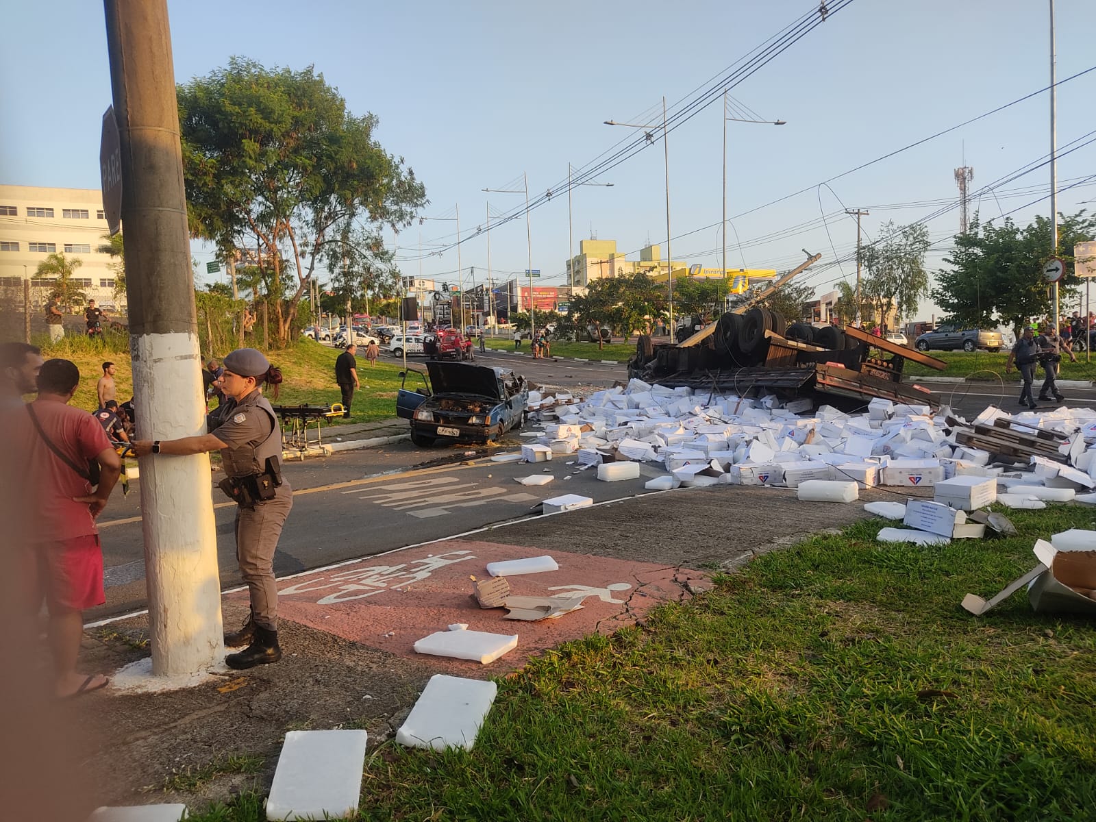 WhatsApp-Image-2023-12-18-at-20.00.06