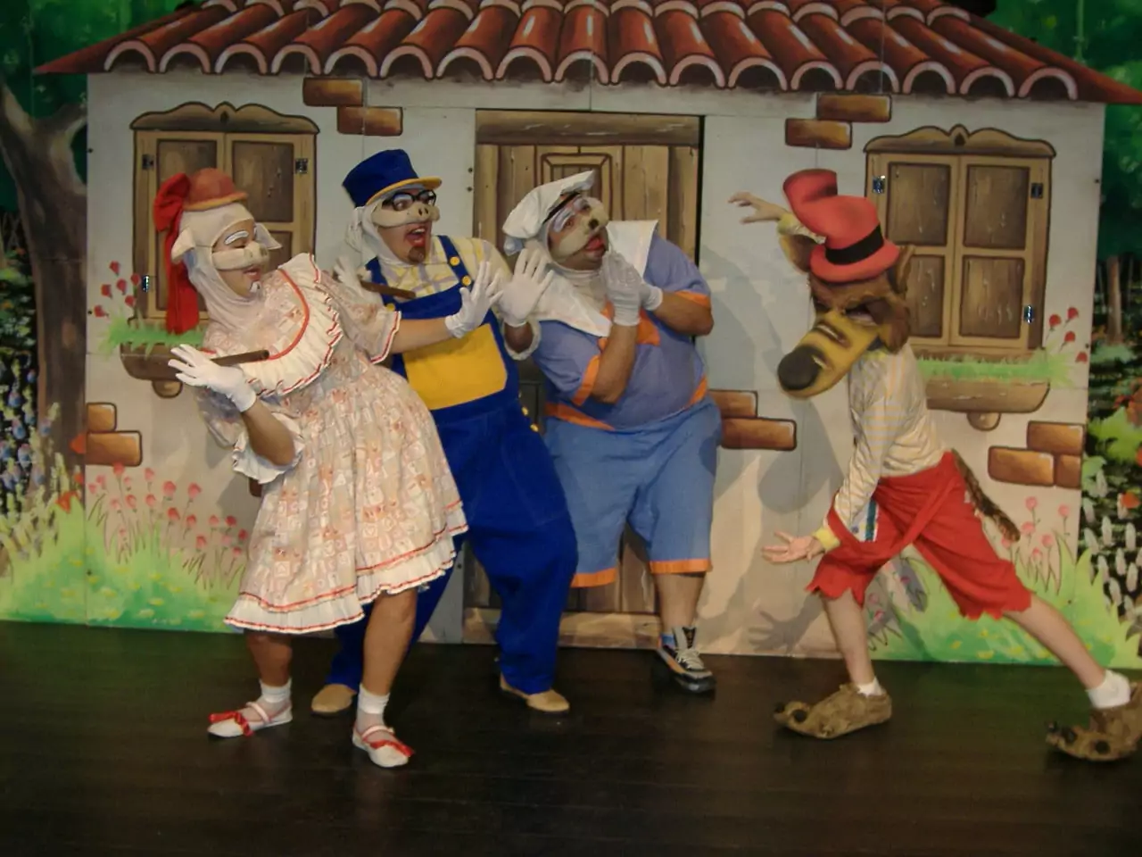 Férias no Bosque tem teatro infantil 