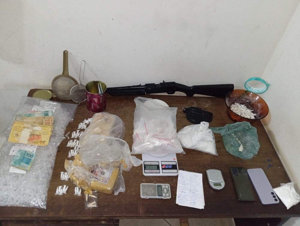 CBC95A09-1FA4-4656-9075-517F15DD3DC4