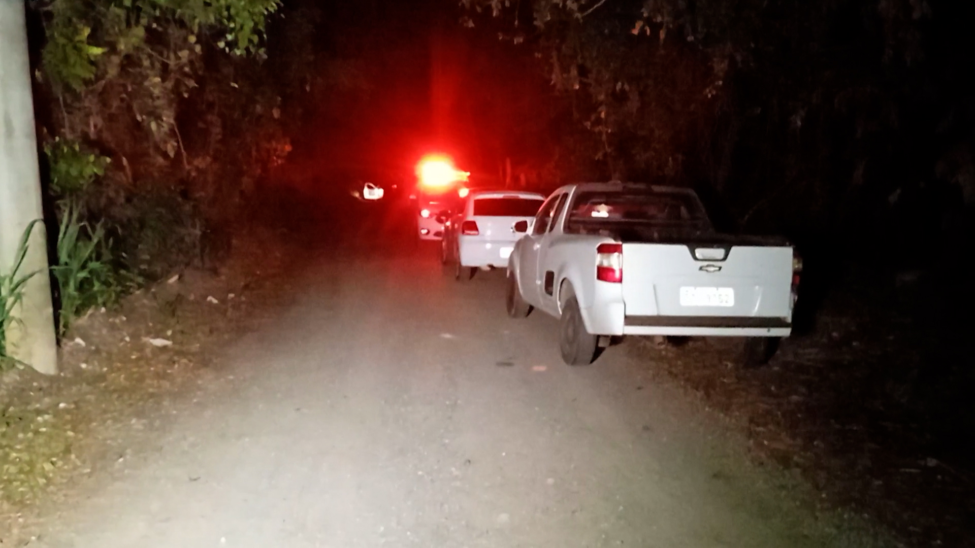 Motorista de app tem carro roubado e suspeitos trocam tiros com a polícia Motorista de app tem carro roubado e suspeitos trocam tiros com a polícia