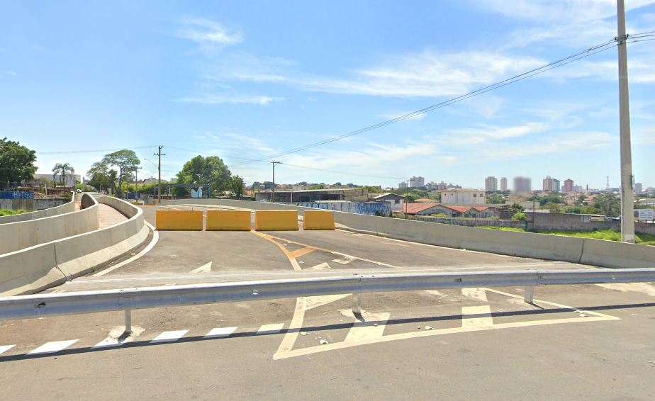 Viaduto no km 97 da Anhanguera em Campinas é liberado após 15 anos Viaduto no km 97 da Anhanguera em Campinas é liberado após 15 anos