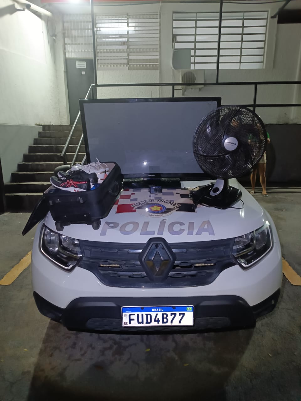 homem preso furto sjc